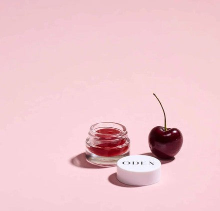 BAUME A LEVRE CERISE
